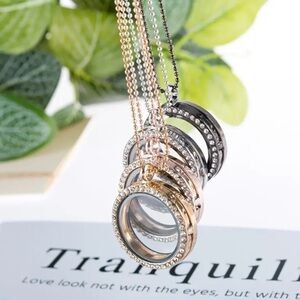 Charming Round Glass Pendant Necklace - Personalized Keepsake